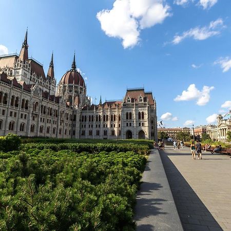 Riverside Luxury Budapeste Exterior foto