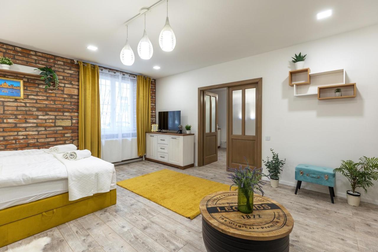 Riverside Luxury Budapeste Exterior foto